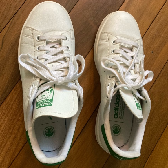 Adidas Stan Smith Vegan Pleather Unisex (M7/W9) - Picture 9 of 13